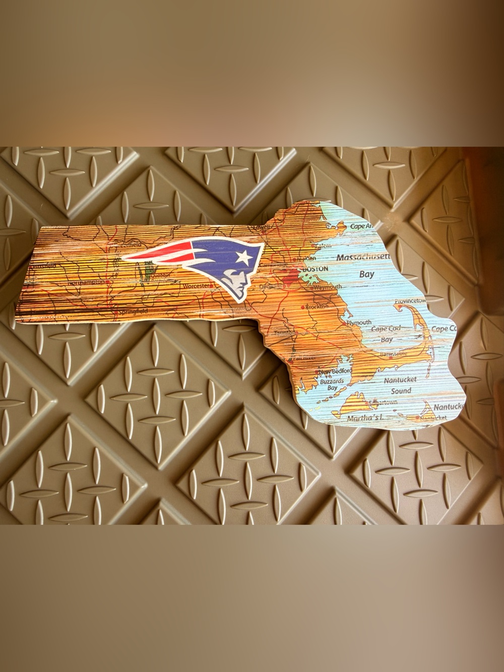 New England Patriots MA Massachusetts Wood Team Logo Wall Deco NFL